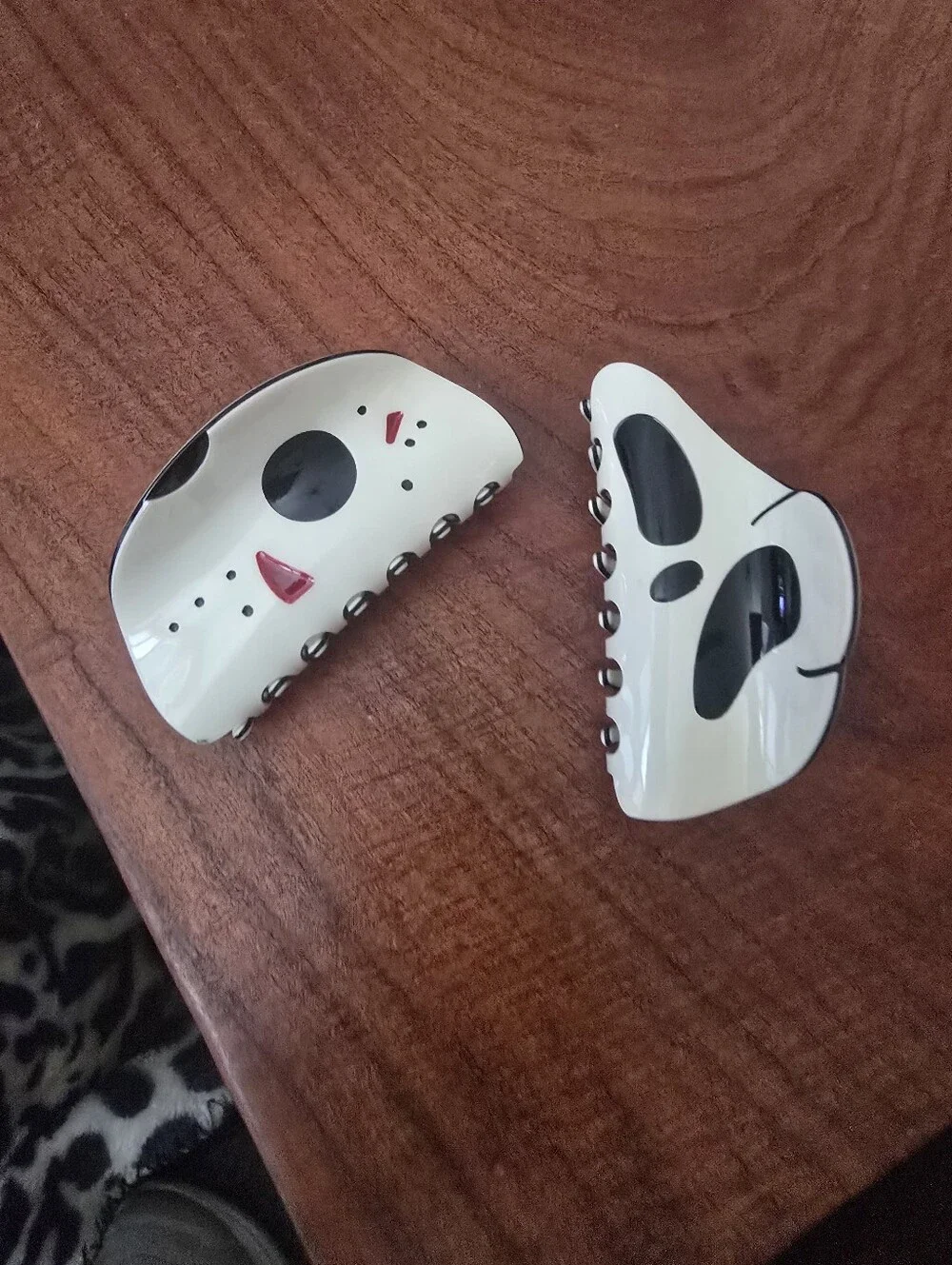 Fongdy Horror Movie Themed Hair Claw Clip Set Of 2